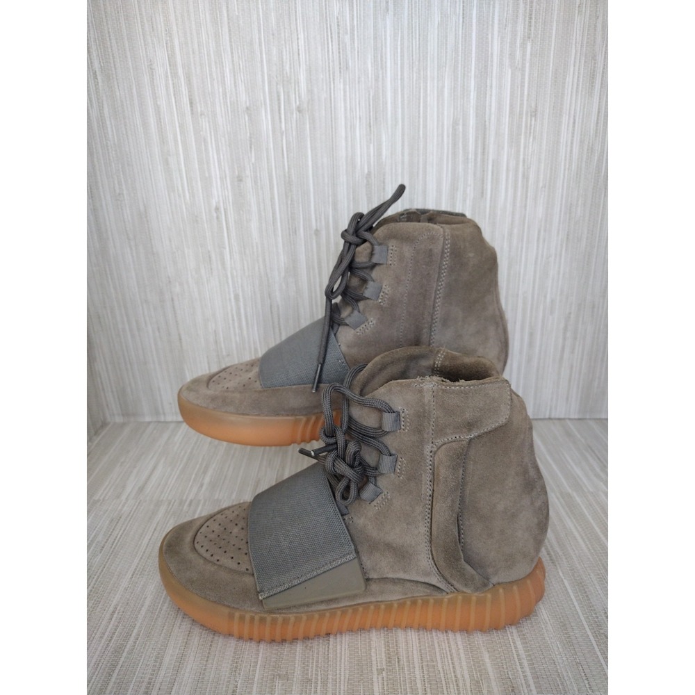 Adidas Yeezy Boots 750 Grey Gum Men 6.5 Glow In The Dark Sneakers - Picture 2 of 8